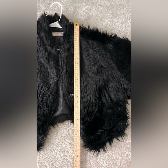 Free People All night black faux fur jacket small - Picture 11 of 13